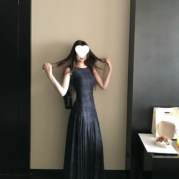 1 Piece of 1Z1Zgun Artistic Style Retro Plaid Mesh Dress for Women with a Draped and Elegant Long Skirt 1 Piece of 1Z1Zgun Artistic Style Retro Plaid Mesh Dress for Women with a Draped and Elegant Long Skirt