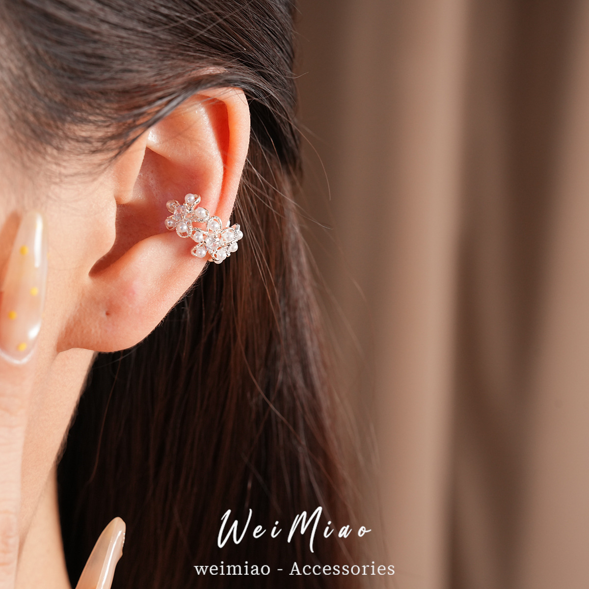 18k real gold plated earrings with zirconia flowers and hollow pearls, versatile and elegant, light luxury and high-end feel