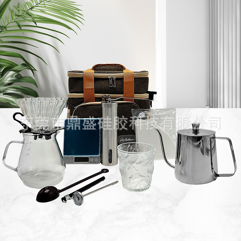 Nuevo conjunto de café manual portátil al aire libre molino de frijoles manual herramientas de café al por mayor