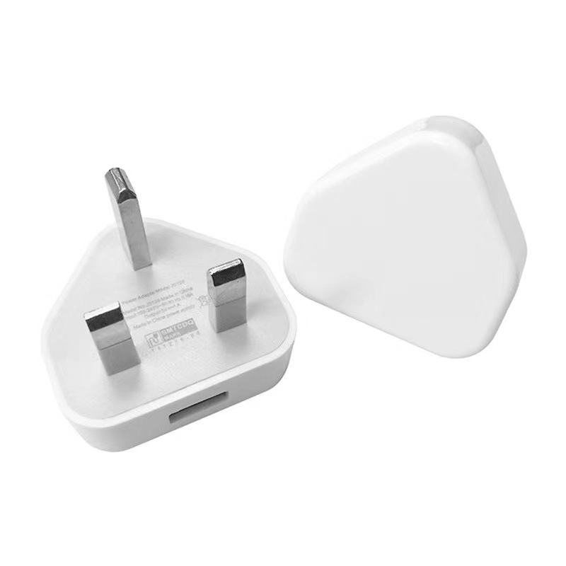 5v1a cargador de teléfono móvil de estilo de Hong Kong enchufe británico triángulo británico estándar británico trípode cabeza de carga sola interfaz USB asiento