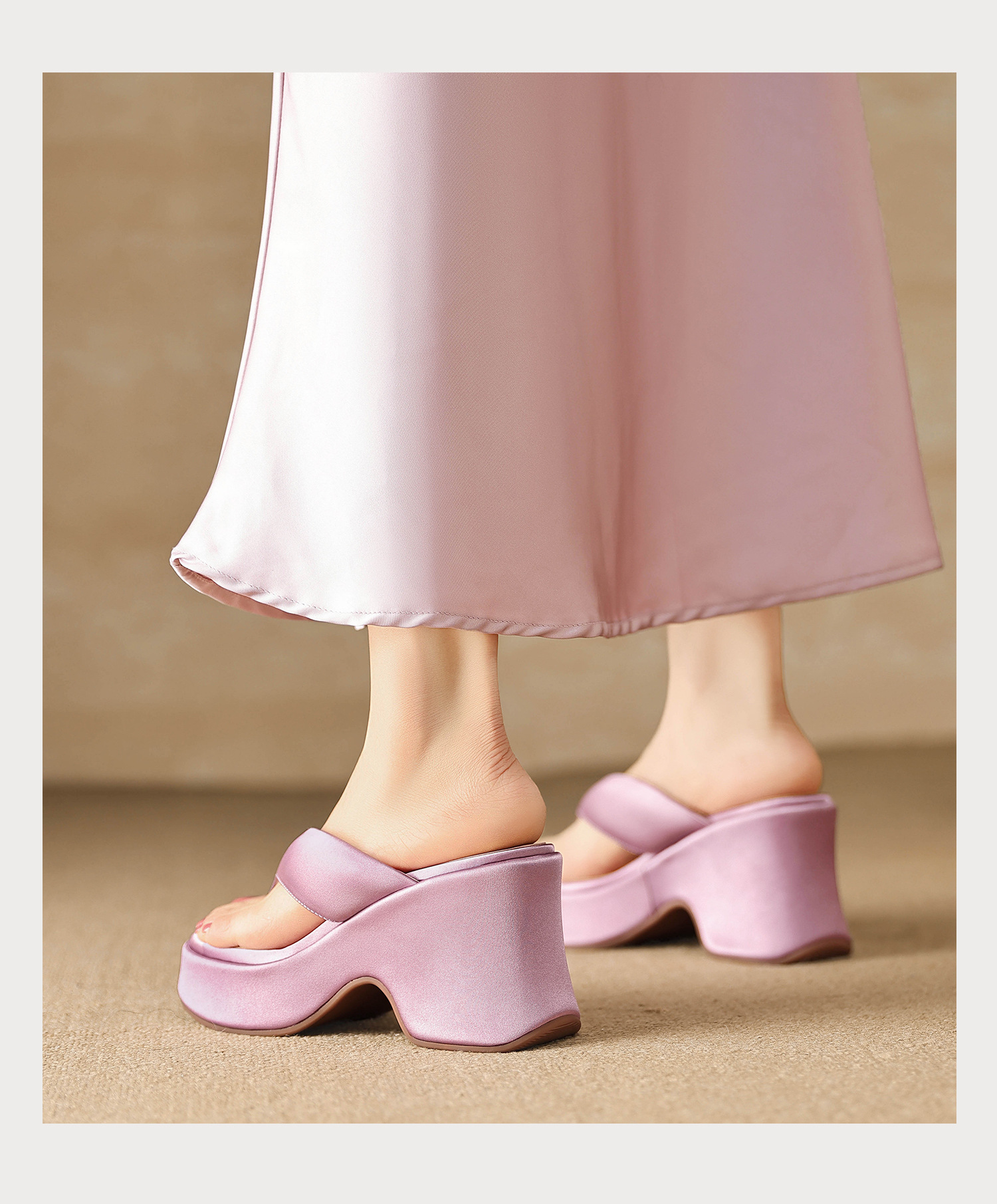 Dép sandal nữ xỏ ngón đế bệt, quai lụa mềm, đế tăng chiều cao nhẹ — màu đen, màu tím, màu mơ chi tiết 13