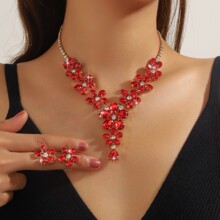 �W�����A�r���F��ˮ���W��ʯ�朶��h���b�Y���������Ů���Ʒ