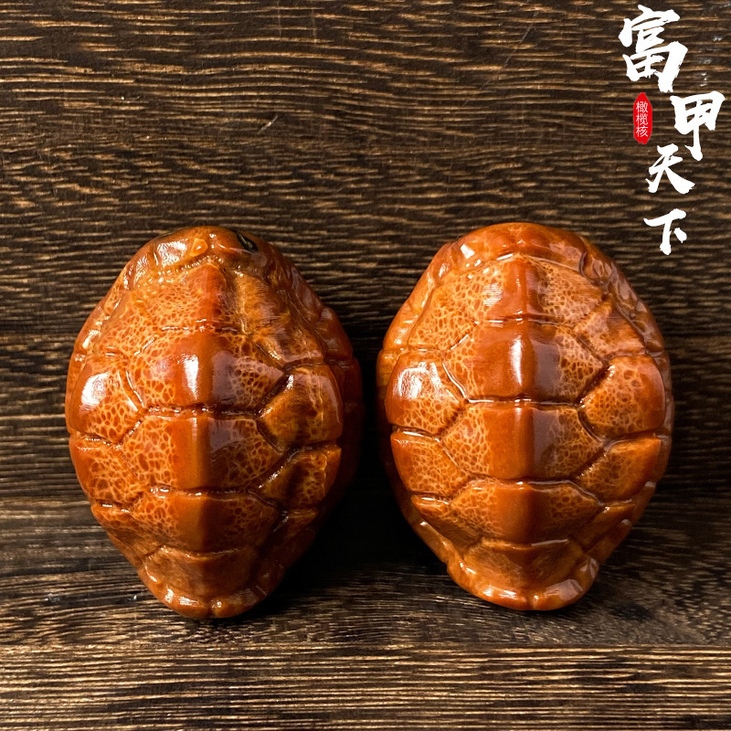 Brazil's big olive core rich world handball imported carving nuclear carving a pair of literary play men and women gift