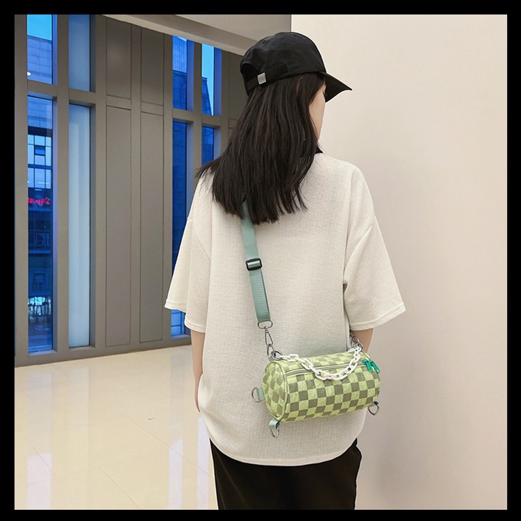 Women's Nylon Plaid Fashion Cylindrical Zipper Crossbody Bag display picture 1