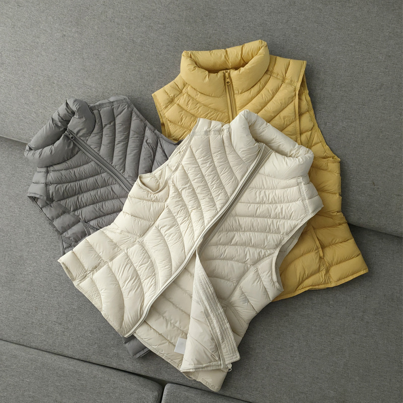 Women's Down Vest 2026 Autumn/Winter New Style 90% Duck Down Lightweight Vest with Stand Collar Simple Fashionable Elegant Coat Trendy