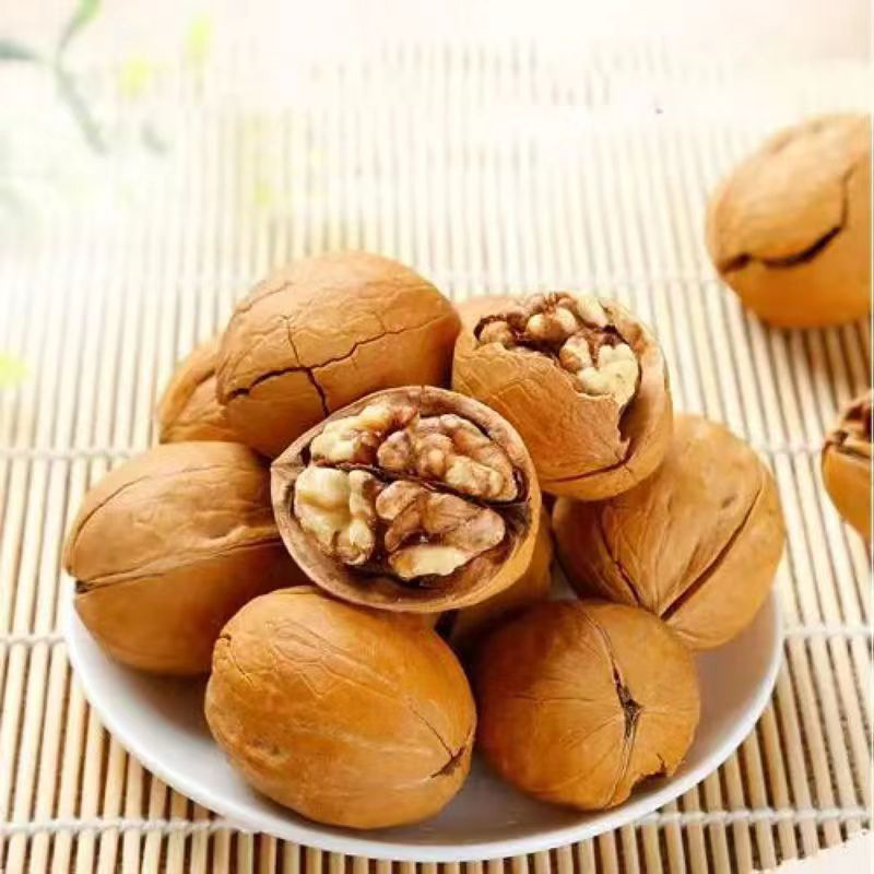 Herbal Flavor Roasted Walnuts Ripe Walnuts 500g Thin-skinned Hand-peeled Milky Walnuts New Year Snacks Fried Ripe Walnuts