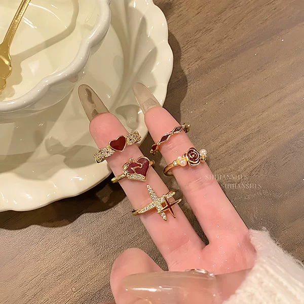 "Flower Garden Red" Light Retro Style Cross Bamboo Ring for Women with Fine Rose Beads and Exquisite Design for the Index Finger