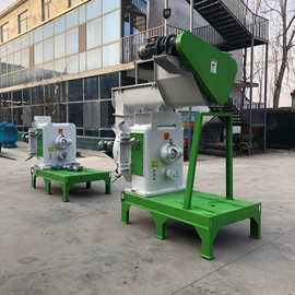 饲料加工设备;粉碎机;畜牧养殖机械