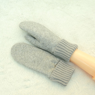 Autumn women's winter Korean-style cute thickened fleece-lined warm cold-proof riding gloves Japanese cashmere gloves for men