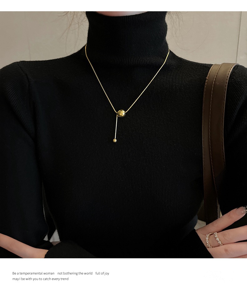 12g Weight Pendant Necklace Classification 1 Piece Quantity Daily Occasion Titanium Steel Material Ball Pattern Women'S Gender Simple Style Style Simple Style Ball Titanium Steel Pendant Necklace 1 Piece 4