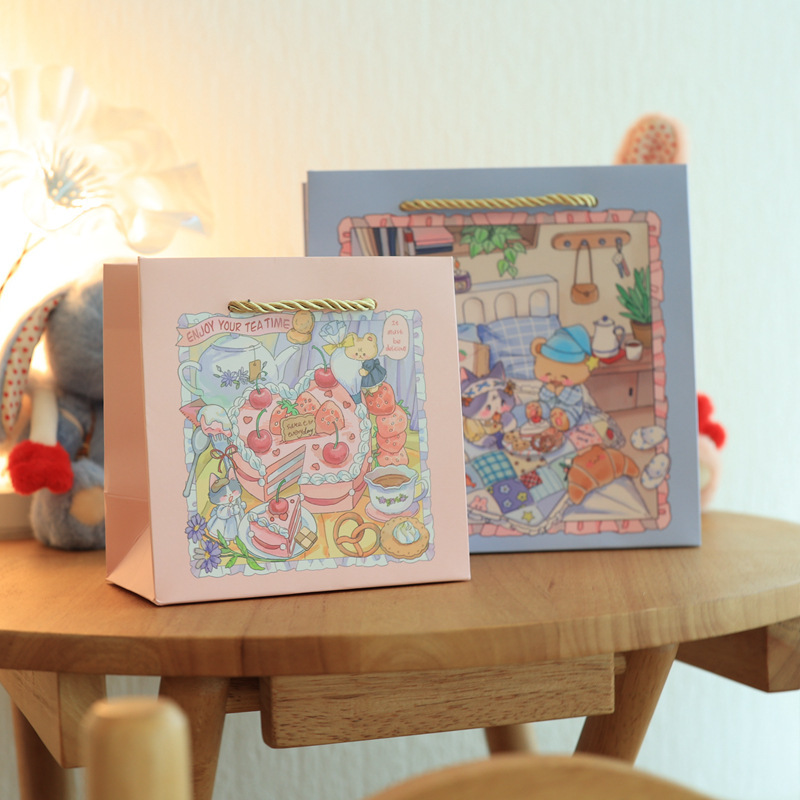 Bunny Lulu gift bag cartoon handbag birthday gift bag creative Full Moon gift bag