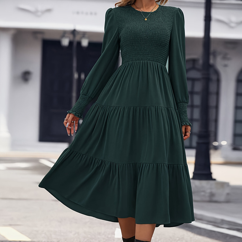 Cross-border dark green textured dress for women, round neck, puffy long sleeves, elastic waist, multi-layered ruffle long skirt with a large hem