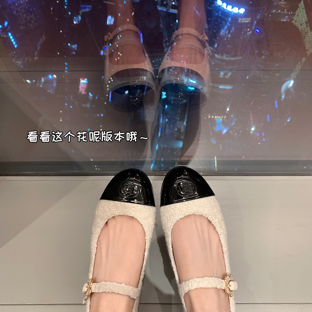 Su Yinyin Camellia Shoes with Gold Buckle Shoes Shallow Mouth Colorblock Mary Jane Shoes Women's Round Toe Thick Heel Flat Shoes