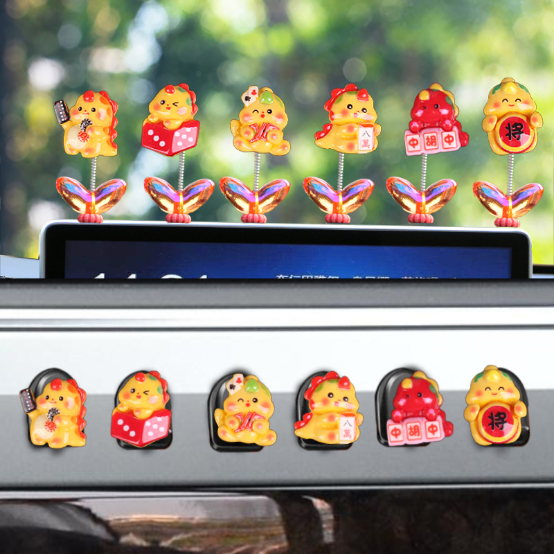 2024 Año Nuevo Dragón Bebé Decoración de coche Decoración de coche Consola central de coche Pantalla lindo Año Nuevo Mahjong