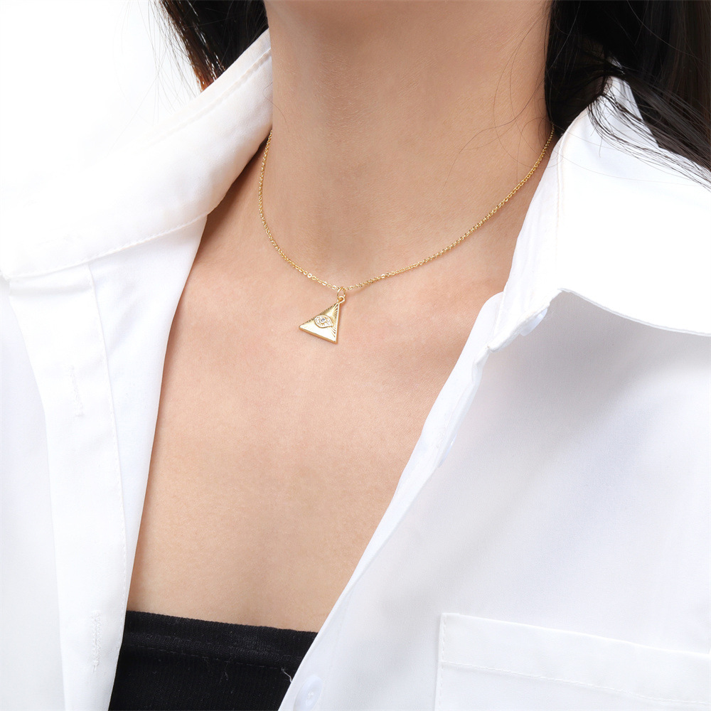 devilu0027s eye blue eye pendant copper inlaid zircon gold-plated necklace