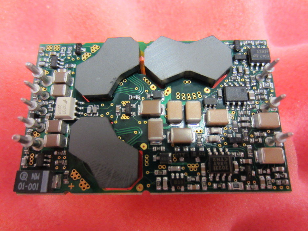 美国SynQor/ PQ60033QTA35NNS隔离式稳压DC/ DC转换器