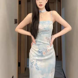 2025年夏季新中式国风吊带旗袍裙女纯欲提花设计感时尚修身包臀裙
