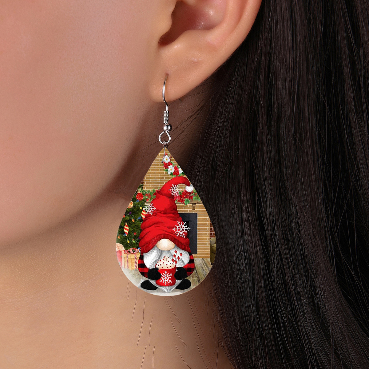 New Christmas Leather Santa Claus Double-sided Printed Leather Earrings display picture 1