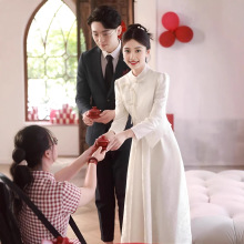白色订婚礼服领证登记小白裙2024新款敬酒服宴会连衣裙中式秋冬款