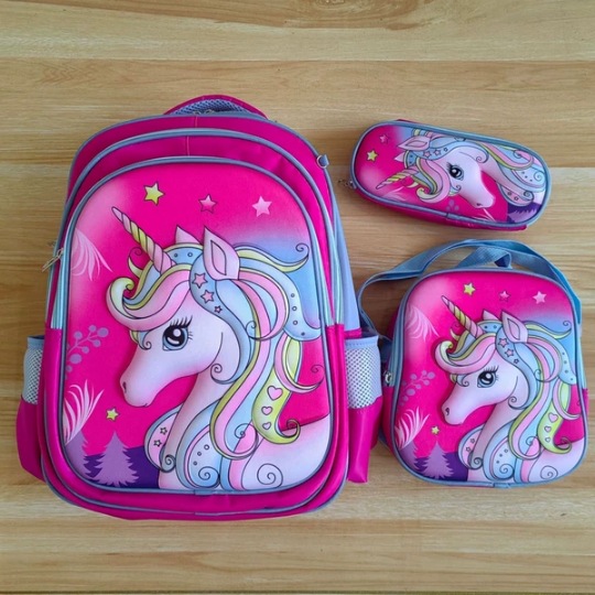 Mochila de tirón 3D fabricantes de venta directa con luces de dibujos animados de hombro comercio exterior seis ruedas dos ruedas escaleras estudiantes tres juegos de mochila