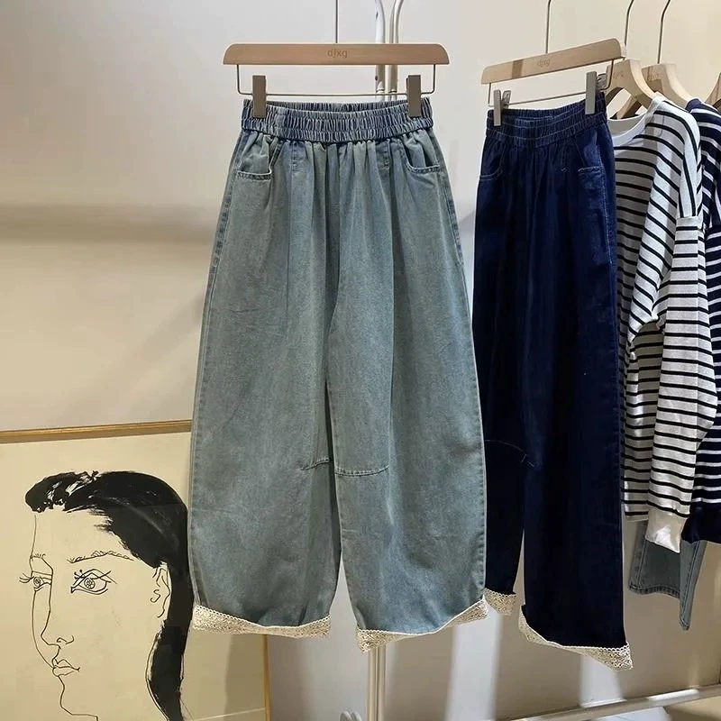 Детские джинсы 2025, летний новый стиль, летний стиль для мальчиков, универсальные свободные и стильные укороченные брюки для маленьких и средних детей.