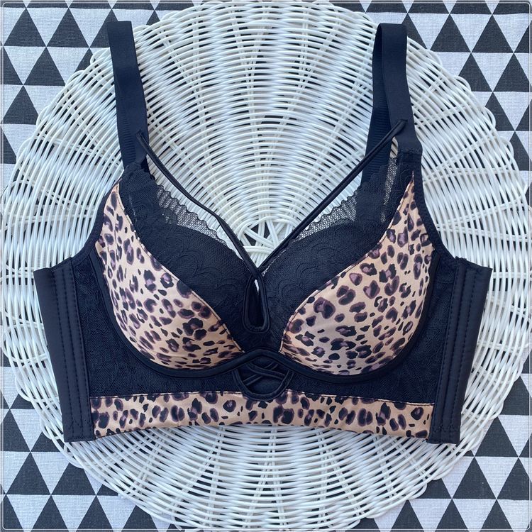 New Golden New Breast Beauty Underwear Women's Small Breast Push-Up Bra Set Adjustable Breast-Retracting Bra Without Rims