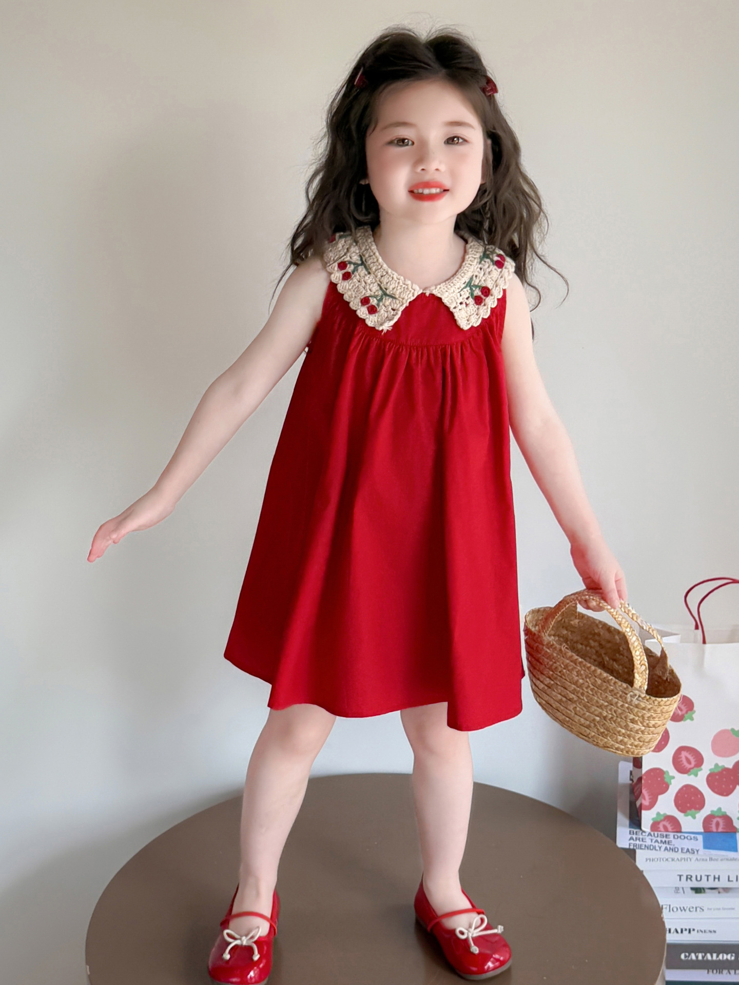 女の子ドレスサマードレス 2025 新しいスタイルベビーガールベストドレス子供の赤いお祝い 1 歳のドレス