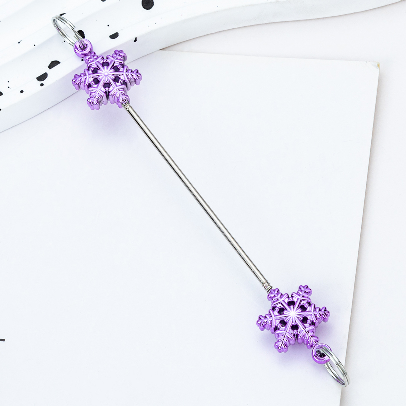 Creativo diy cuentas de Navidad nuevo palo de nieve de plástico cuentas de cuentas accesorios de llavero al por mayor