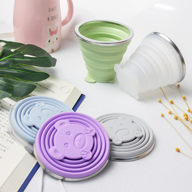 New hot-selling outdoor cartoon folding cup 270ML large-capacity silicone folding creative extendable small bear water cup 