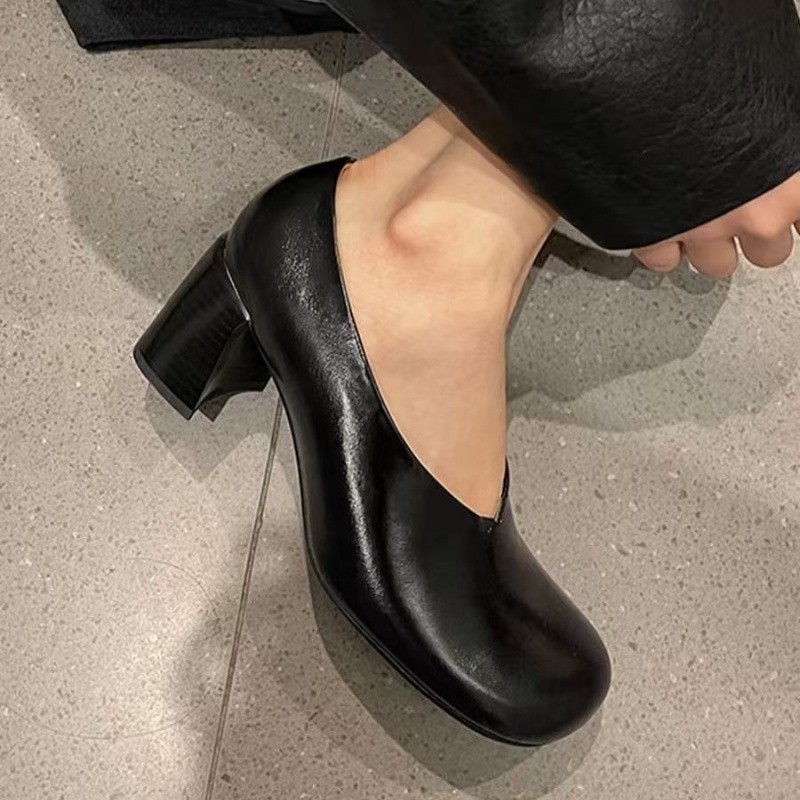 Vento de noche francés zapatos de una sola mujer primavera y verano 2026 nuevo estilo coreano retro versátil zapatos de moda de una sola pie