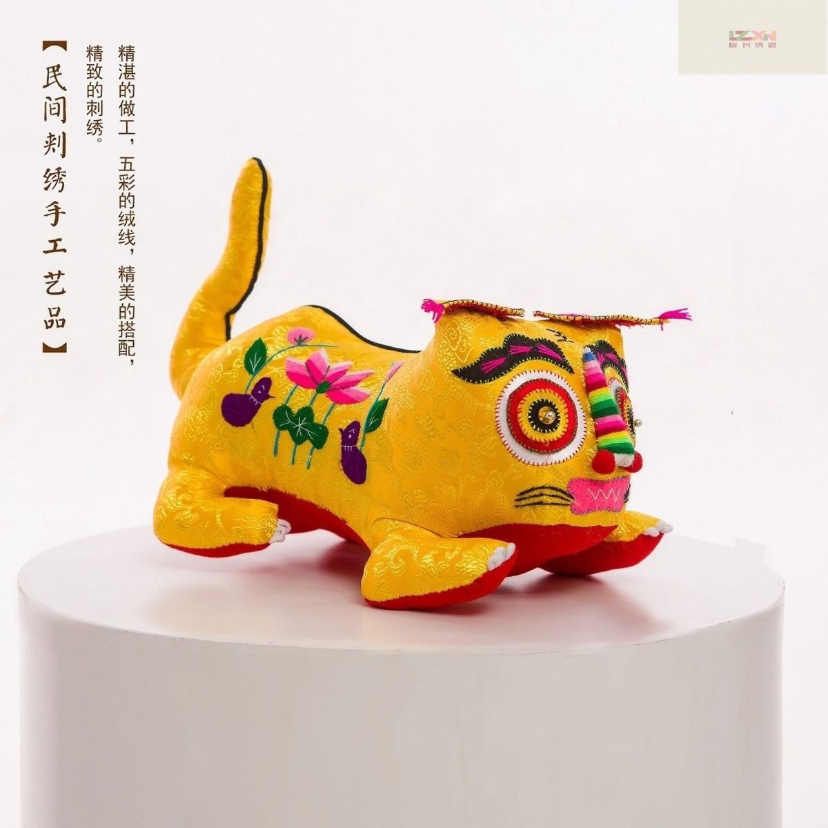 纯手工刺绣布艺双头虎单头虎老虎枕头满月宝宝新生儿结婚老虎摆件