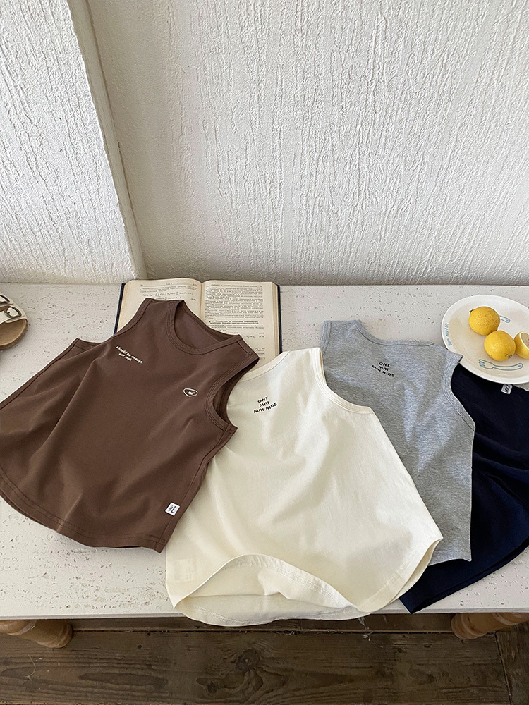 Ropa de verano para niños Camiseta de chaleco sin mangas para niños de mediana edad para uso exterior 2025 ropa de verano para niños de mediana edad blusa de algodón para niños de mediana edad t