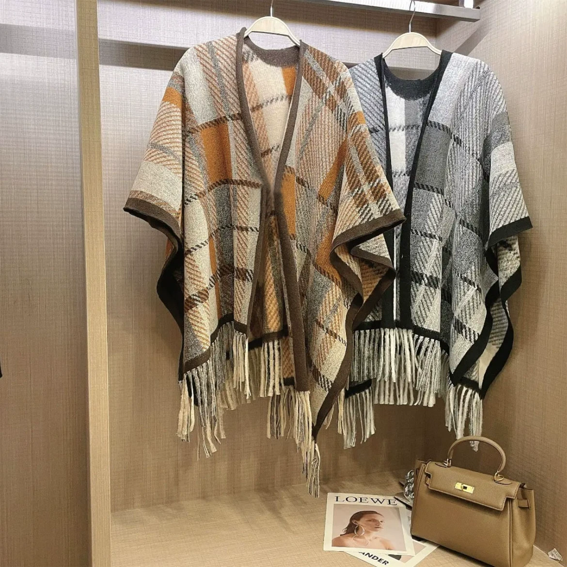 Плед-накидка в клетку для осенне-зимнего сезона, вязаный свитер-накидка для женщин, новинка 2025 года, ретро-плед, теплая верхняя одежда