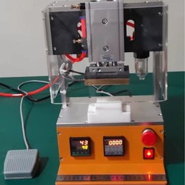 其他模具;刀片;连接器