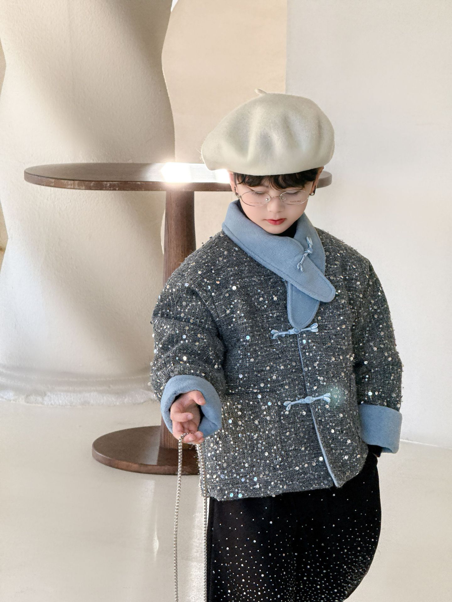 25883 Сломанная серебряная туманная куртка