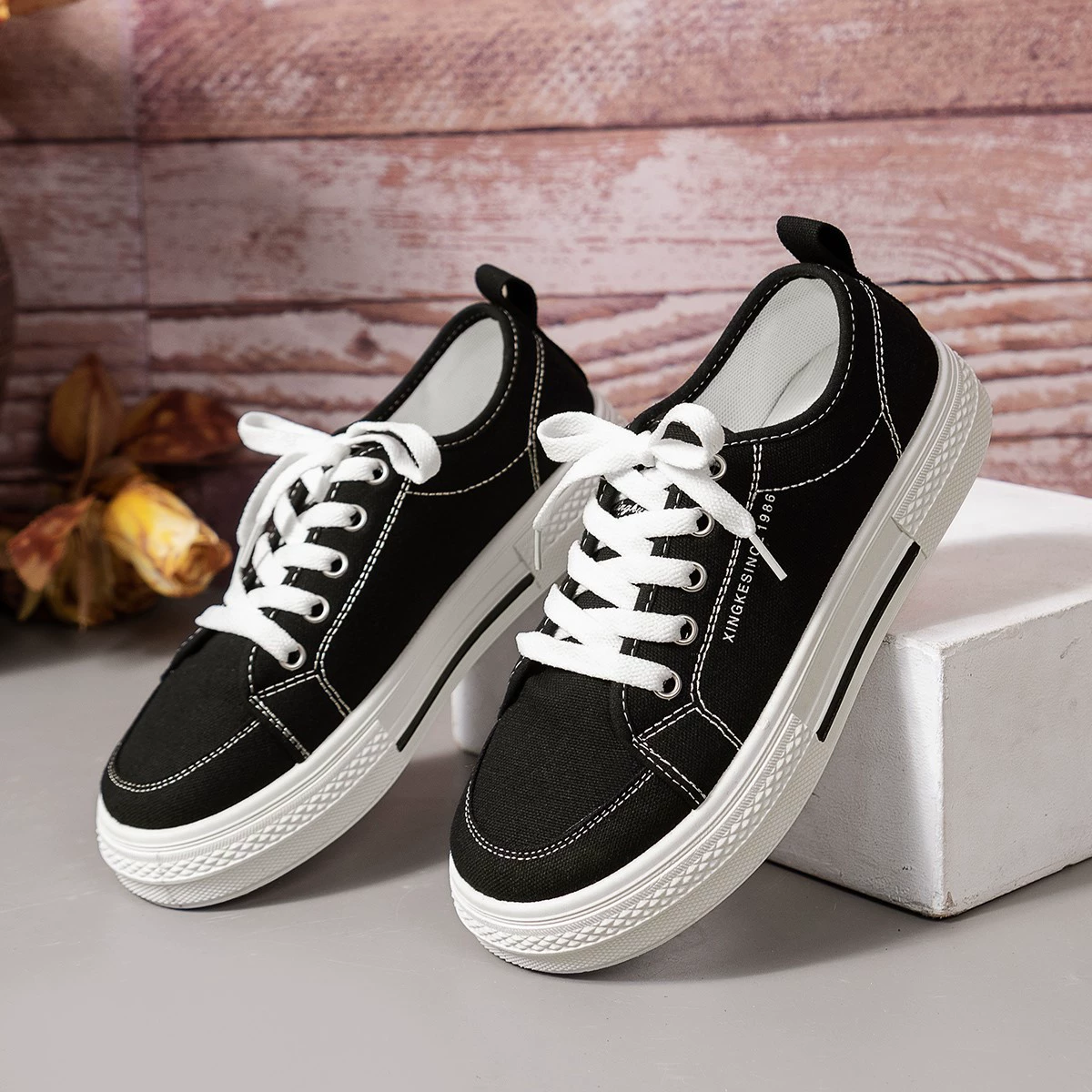 Sports cloth casual footwear for leisure, shoes, soft sole, wholesale