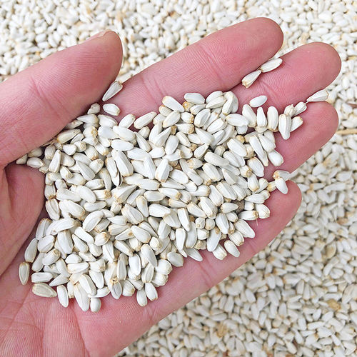 New Arrival Red Flower Seeds, Red Flower Seed, Mung Bean Seeds, Hamster, Parrot, Pigeon Bird Food, Parrot Bird Feed, Bird Food