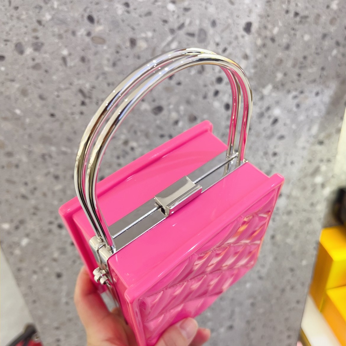 2025 New cross-border foreign trade women's bag, retro chain mini jelly bag opening red envelope box bag undefined