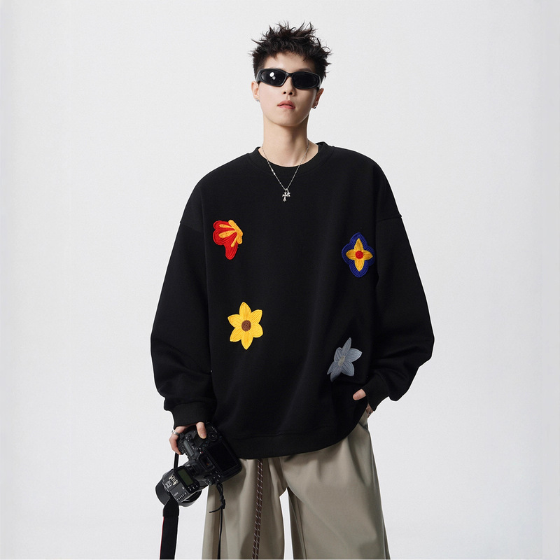 American Floral Embroidery Heavyweight Round Neck Sweatshirt Men's Trendy Brand Autum Loose Design Versatile Casual Black Top American Floral Embroidery Heavyweight Round Neck Sweatshirt Men's Trendy Brand Autum Loose Design Versatile Casual Black Top
