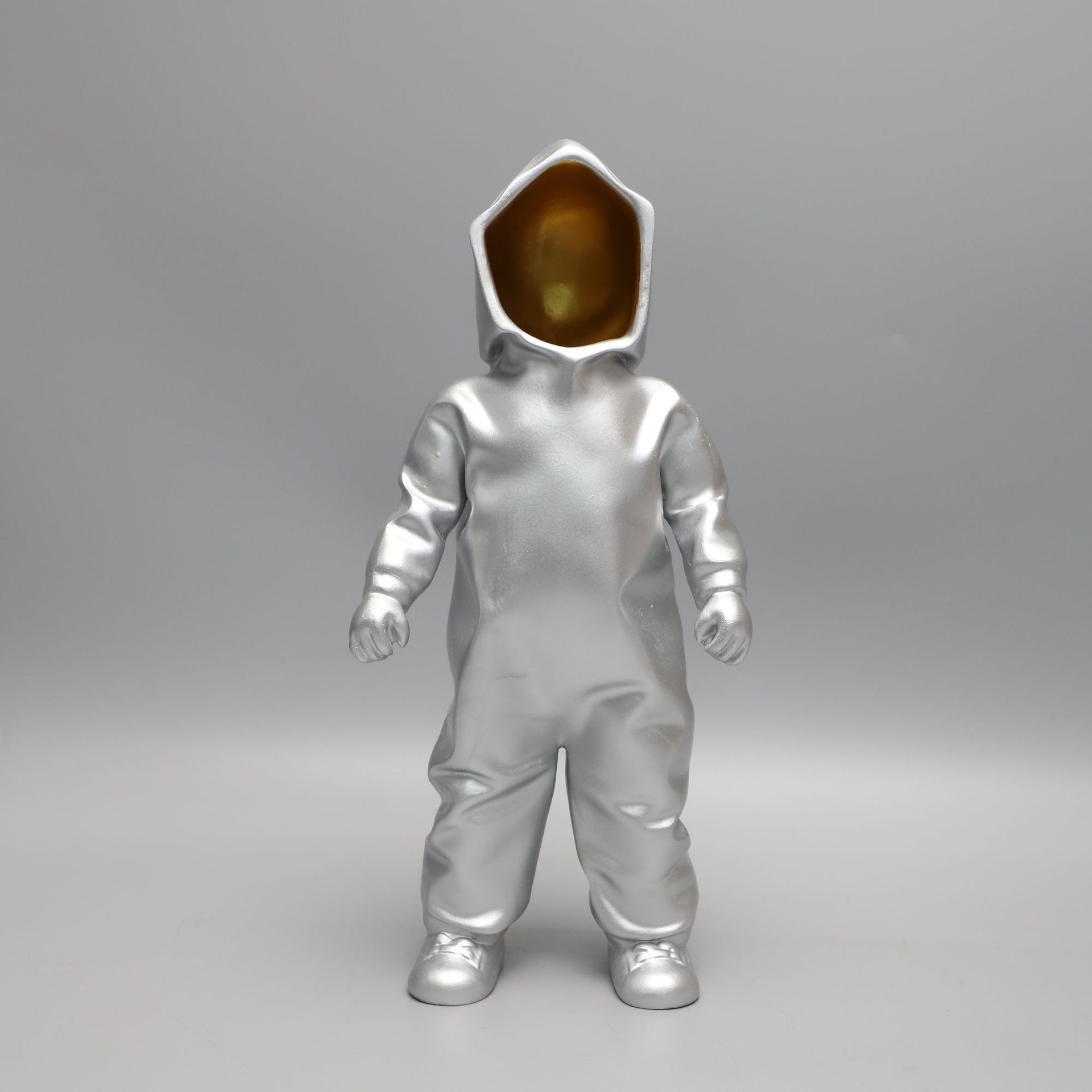 Invisible man medium size 13.5*8.5*30cm