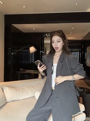 高级感翻领灰色西装外套女秋季垂感休闲裤西装裤拖地长裤两件套潮