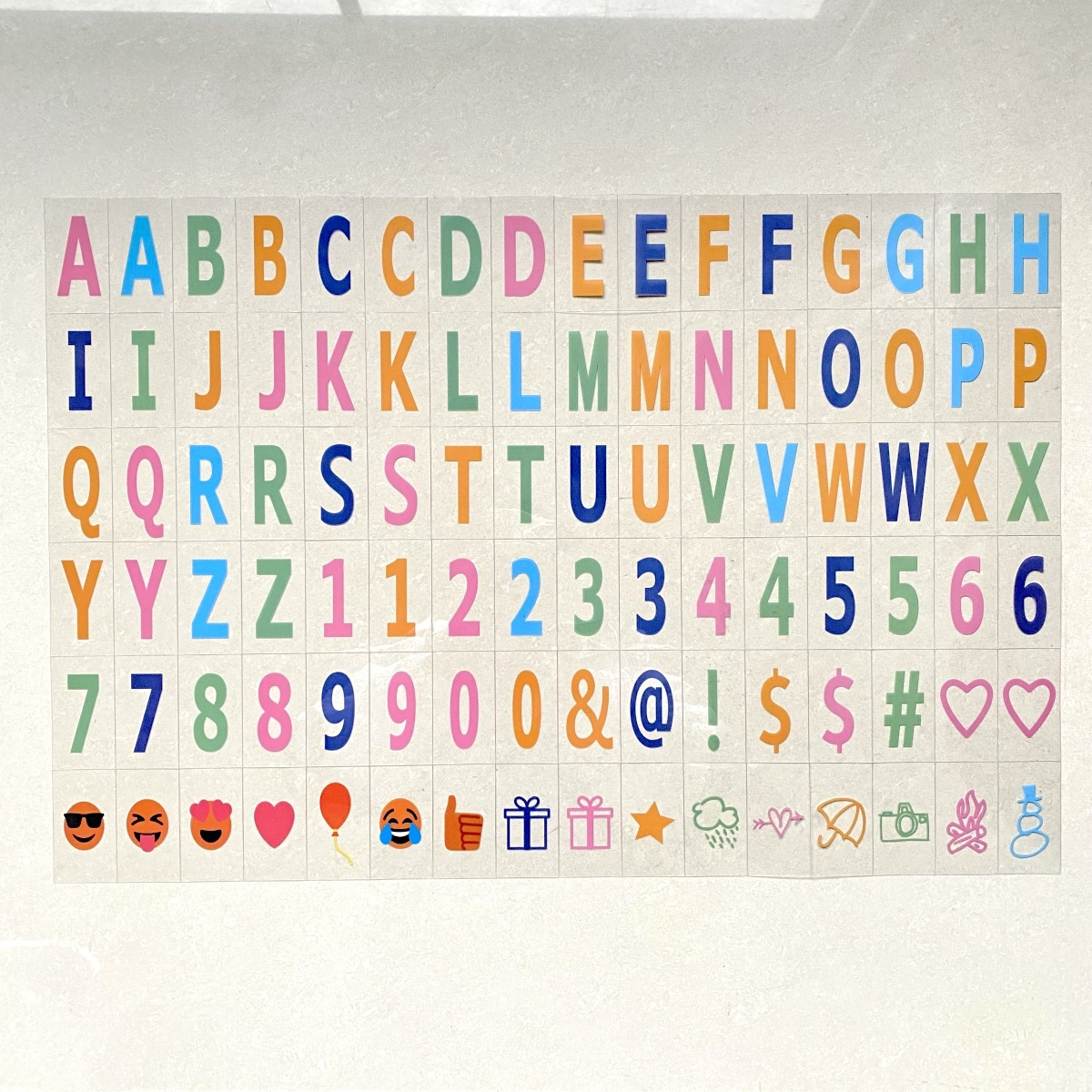 透明PET标识贴黑色字母卡片A4灯箱儿童早教学习玩具创意贴纸