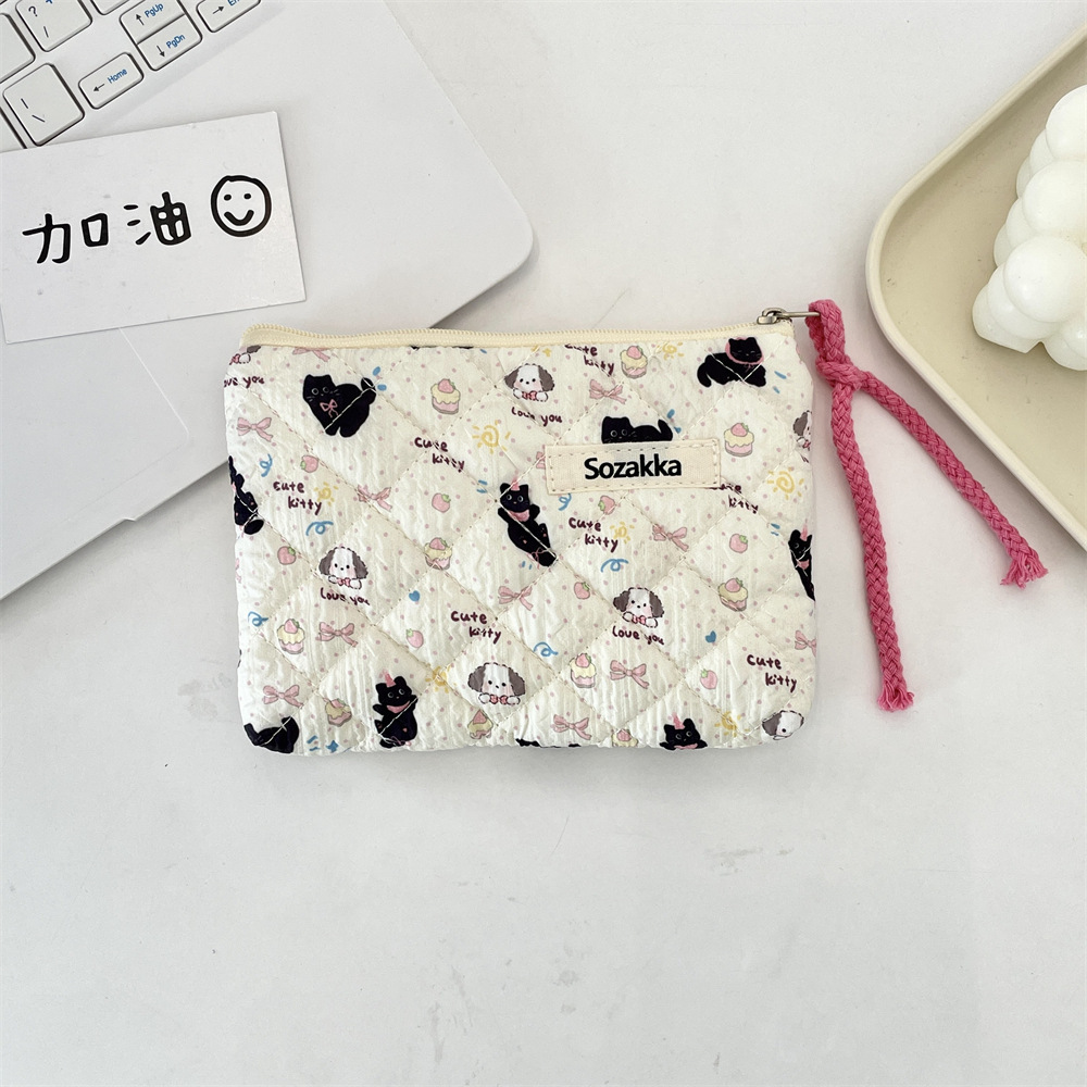 검은 고양이 강아지