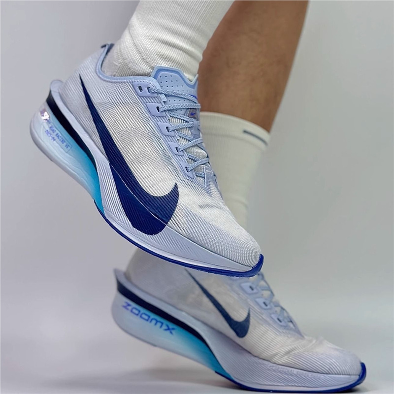 純粋なオリジナルの新しい夏スタイル VAPORFLY 4% ライト トレイル滑り止め耐摩耗性ロートップ カジュアル ランニング シューズ トレンド|undefined