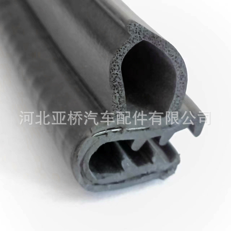 EPDM 고무 U 자형 강철 스트립 사이드 버블 씰링 스트립 엔지니어링은 운전실의 유리 카드 스트립을 보호합니다.