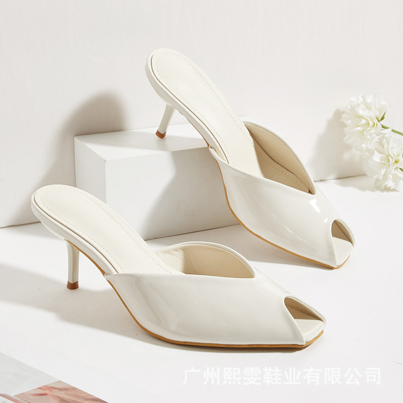 Za's New White Peep-Toe Sandals Are Stylish, Versatile, and Elegant with Thin Heels and Open-Toe Design Za's New White Peep-Toe Sandals Are Stylish, Versatile, and Elegant with Thin Heels and Open-Toe Design