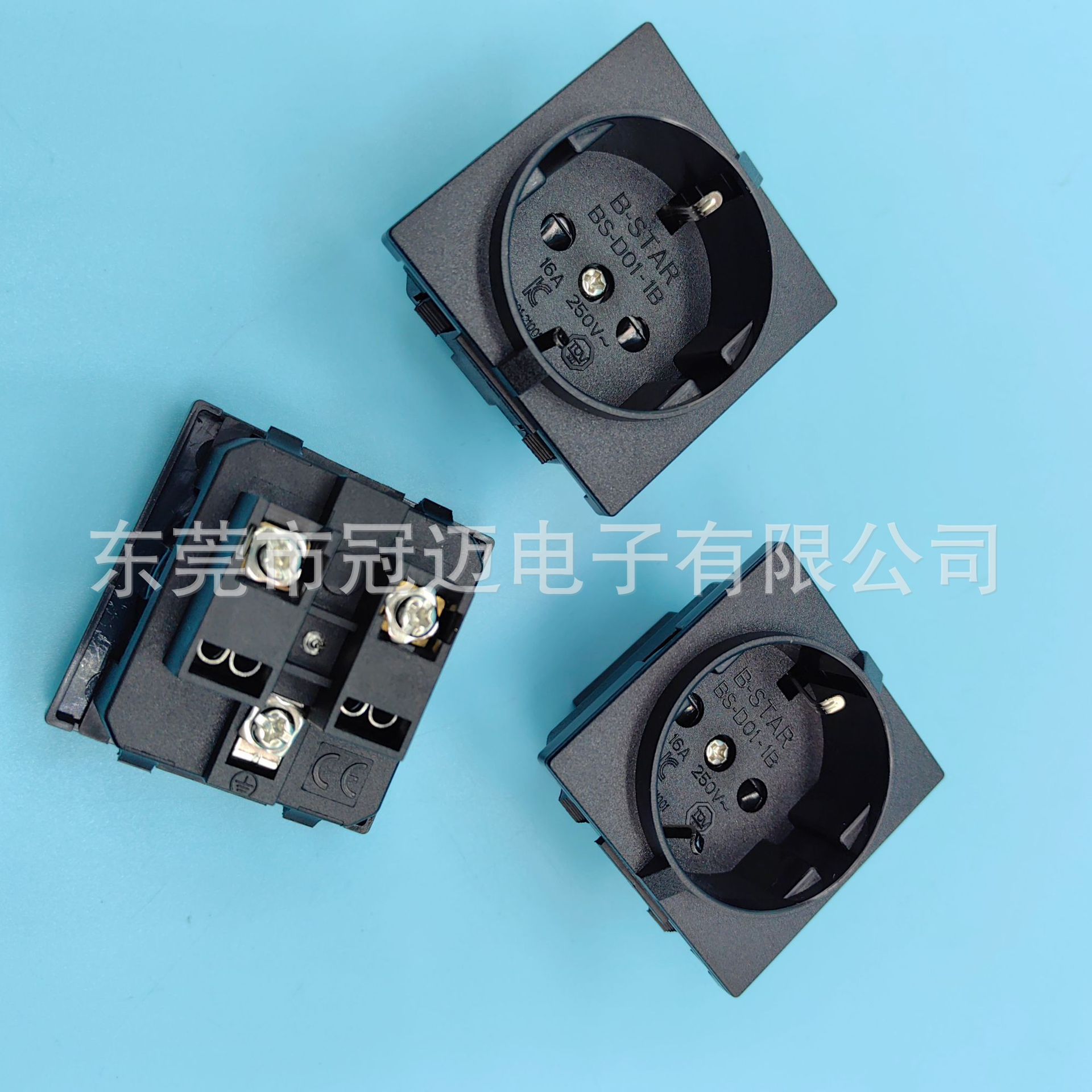 BS-D01-1B 欧规欧标 德规 韩规 50*50 16A250V 储能 PDU 电源模块