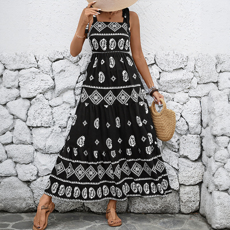 Summer Leisure And Vacation Strapless Dress With A Slim Fit, Ethnic-Style Printed Dress_ecoleips.com