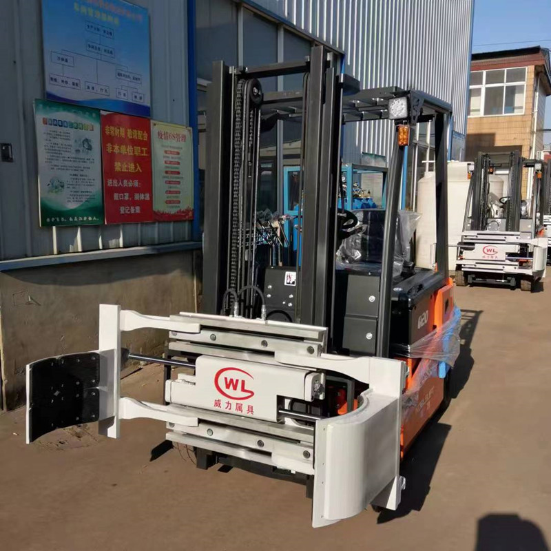 厂家供应叉车属具旋转油桶夹 旋转推出器 油桶夹 抱夹铲车