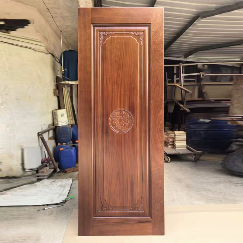 佛山实木门定制沙比利房门环保卧室门胡桃木隔音烤漆门雕花原木门